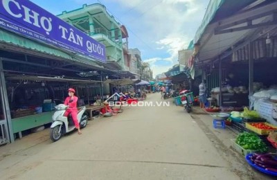 CHÍNH CHỦ CẦN BÁN NHÀ CẤP 4 - 48m²  GIÁ RẺ: 450tr. Đường 02 xe ba gác ba lại, đất vuông đẹp, gần sông nên thoáng mát cả ngày, phong thủy tốt
