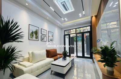 SIÊU PHẨM KIM GIANG - TẶNG NỘI THẤT - 2 THOÁNG - SAU ĐH THĂNG LONG - GIÁP KĐT ĐẠI KIM - NGÕ RỘNG - Ô TÔ GẦN - Ở NGAY - 41M – 4 TẦNG – GIÁ CHÀO 8,65 TỶ