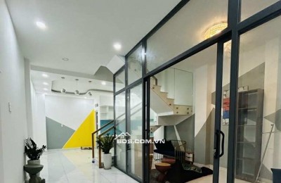 NHÀ MỚI VÀO Ở NGAY - NỞ HẬU TÀI LỘC - HẺM THÔNG TỨ TUNG - 44.5M2 - 5.5 TỶ  Huỳnh Tấn Phát, Tân Thuận Đông, Quận 7