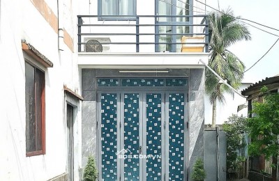 Nhà dưới 2 tỷ: 30m2 Sổ riêng 2 tầng, không QH LG, hẻm 4m sát mặt tiền trung tâm Q11. VŨ 0933910039
