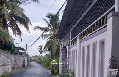 Nhà mái Thái kiểu biệt thự vườn đẹp lung linh.Rộng 300m2. tại xã Long An, H.Châu Thành, TG