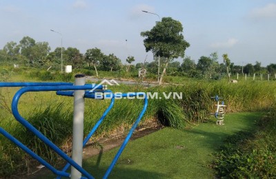 Cần bán gấp lô đất đẹp 126m2-SHR-nằm ở Tân Túc - Giá TL