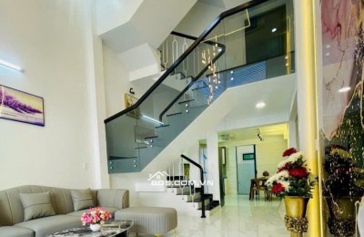 Nhà Mặt Phố Dương Cát Lợi, Nhà Bè - Giá Hời 6.1 Tỷ, 52m2, 5 Tầng, Sổ Đỏ