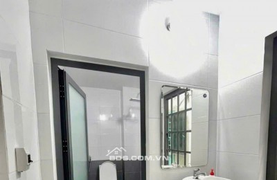 BĐS Dòng Tiền 4 tầng - Trung Tâm Thành Phố - Giá 4.8 tỷ - Dòng Tiền 18 tr/tháng - Đường Nguyễn Du - Hải Châu