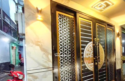 4 Tỷ nhỉnh: Cầu vượt 3/2 Quận 10 - Căn góc 2 view 3 Phòng ngủ 4 Tầng Full nội thất. VŨ 0933910039
