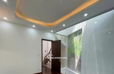 Bán nhà 64.5m, vị trí đắc địa khu phân lô quân đội, Khương Đình