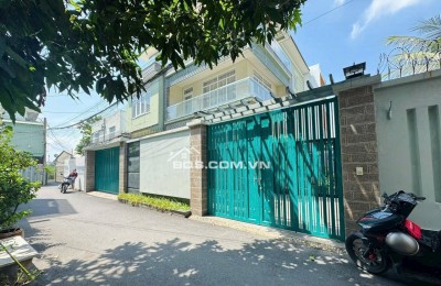 SIÊU RẺ LÔ GÓC - 2 MẶT TIỀN - HẺM XE HƠI - GẦN TRƯỜNG HOA LƯ, 90M2 - CHỈ 6TỶ HƠN - 0909323881