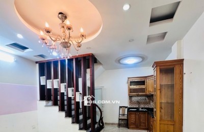 Bán nhà đẹp Dương Khuê - 10m ô tô - lô góc - ở ngay