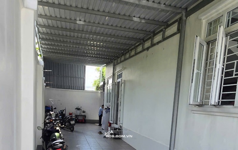 NHÀ ĐẸP 7.5 x 22m NỞ HẬU đường Oto, Gần Phan Văn Hớn, chợ XThới Thượng