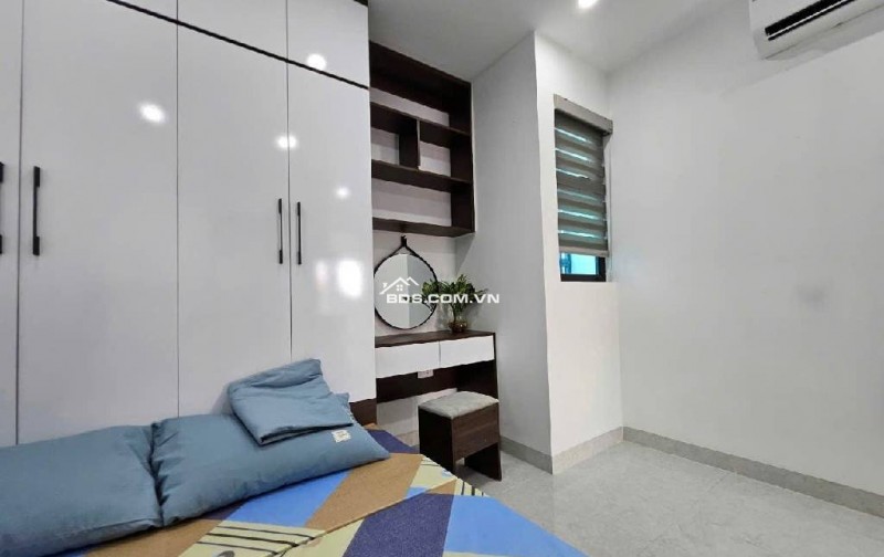 BÁN CHUNG CƯ MINI 18 PHÒNG, GẦN VIỆN E, THÁNG THU 100 TRIỆU