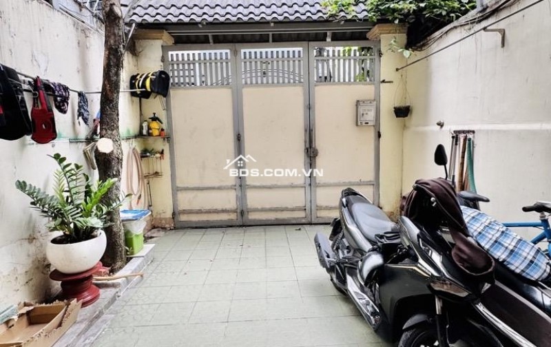 Bán nhà Hồ Văn Huê, Phú Nhuận: 86m2, 4 tầng, 4PN, sổ đỏ chính chủ, giá chỉ 15.5 tỷ - Cơ hội an cư lạc nghiệp tại vị trí vàng!
