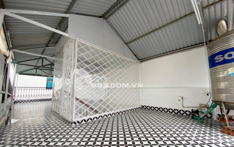 Nhà Nguyễn Khang - Phân Lô Oto Tránh - 2 Nhà Ra Phố - Ngõ Thông Kinh Doanh