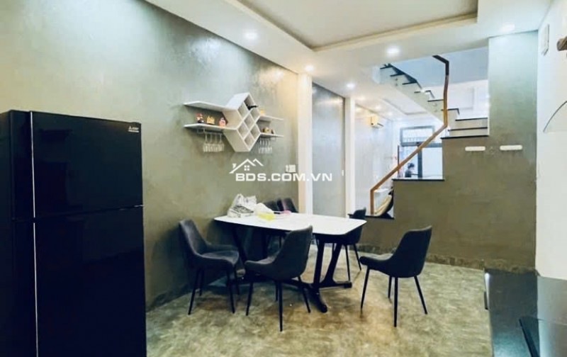 Nhà bán đường Tôn Thất Thuyết Quận 4 RỘNG ĐẸP 50m2 TẶNG NGAY gói thi công 1,8 TỶ