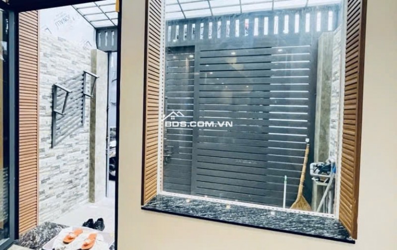 Nhà bán đường Tôn Thất Thuyết Quận 4 RỘNG ĐẸP 50m2 TẶNG NGAY gói thi công 1,8 TỶ