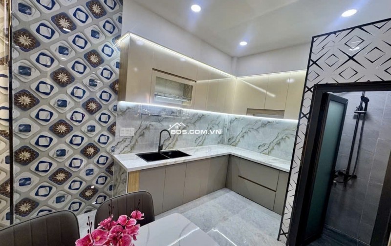 bán nhà phố quận Tân Bình - phuong1 5 - đường Huỳnh Văn Nghệ
