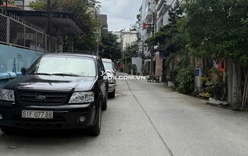 Bán nhà giá tốt nội thất đẹp DT: 69 Nguyễn Văn Đậu, P.6, Q. Bình Thạnh giá: 9,3  tỉ