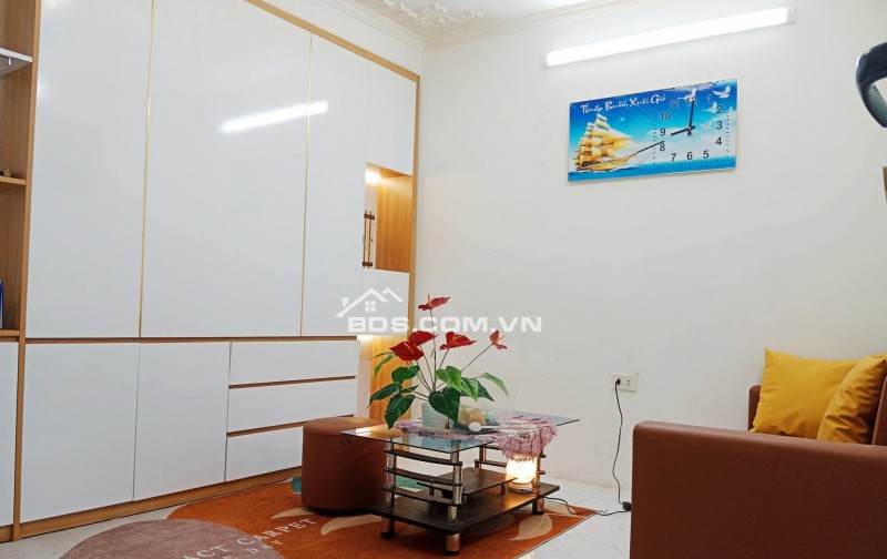 Nhà Đẹp Ở Luôn Tôn Đức Thắng, Đống Đa 40m, tầng 1, giá 2,88 tỷ
