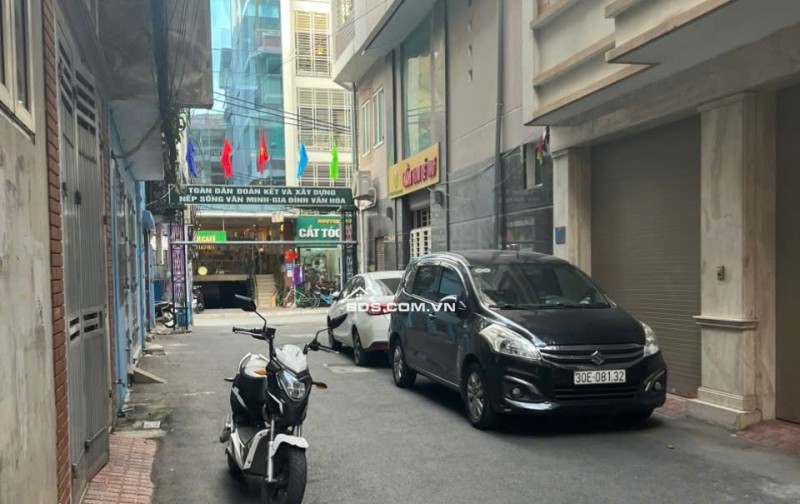 Bán Nhà Phân Lô - Trung Tâm Quận Thanh Xuân - Oto - Kinh Doanh - 42m, 4 Tầng.