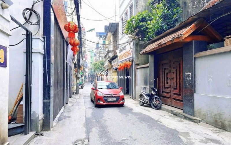 Nhà Đường Láng - Phân Lô Oto Tránh - Nở Hậu - Ngõ Thông KD