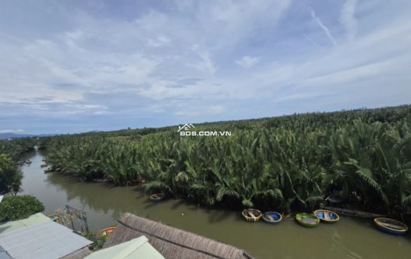BÁN NHÀ 3 TẦNG – KINH DOANH DU LỊCH TRONG VƯỜN DỪA 7 MẪU – CẨM THANH, HỘI AN