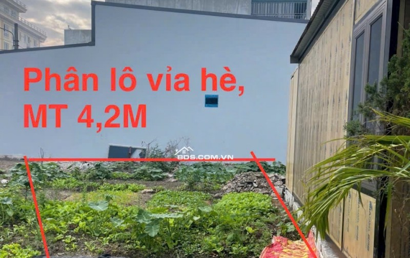 XUẤT HIỆN lô đất đẹp hiếm phân lô vỉa hè ở Tổ 2 Lê Hồng Phong, TP Phủ Lý, Hà Nam. ( P. PHÙ VÂN, NINH BÌNH ).