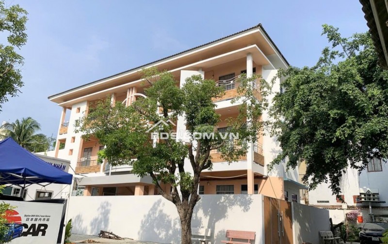 Bán nhà biệt thự lớn Giá Trị Cao ngay đường Trường Chinh Tân Bình