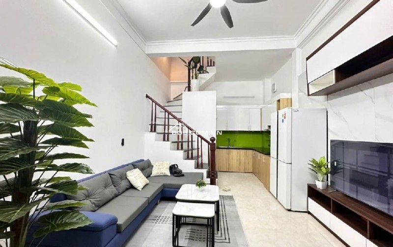 Bán nhà đẹp - Trung tâm Cầu Giấy - 30m2 4 tầng nhỉnh 8  tỷ