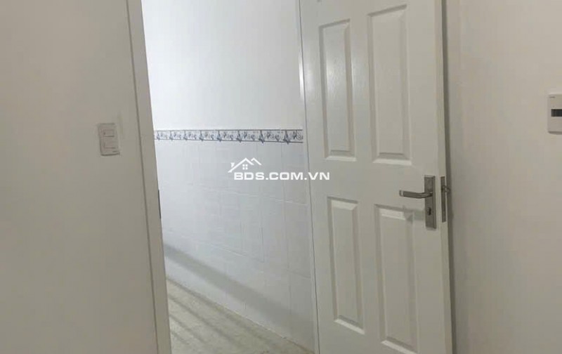 bán nhà phố quận go vap - phuong 12 - đường Phan Huy ích