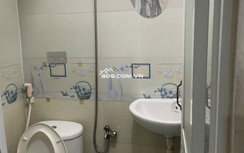 bán nhà phố quận go vap - phuong 12 - đường Phan Huy ích