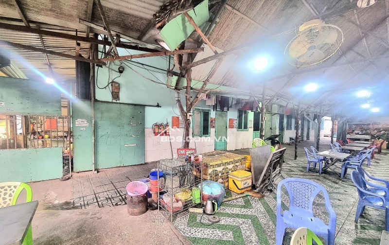 BÁN DÃY TRỌ 2 TẦNG + QUÁN CAFE – THU NHẬP 240TR/NĂM – MẶT TIỀN ĐƯỜNG KÍNH NỔI, DĨ AN