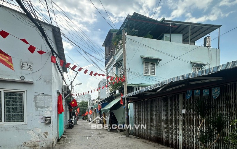  BÁN NHÀ 1 TRỆT 1 LẦU CHÍNH CHỦ – GIÁ 6 TỶ (Thương lượng)