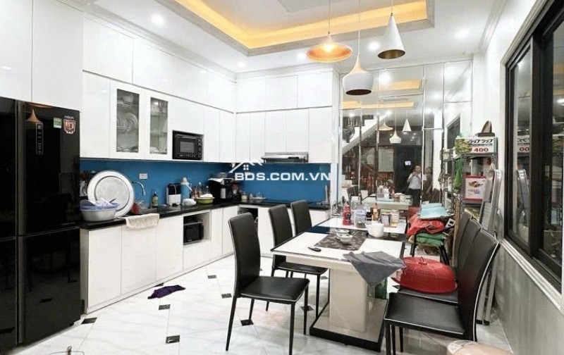 Bán Nhà Phố Định Công Thượng, Hoàng Mai - Oto - Gần Phố - Lô Góc - 50m, Nhỉnh 14 Tỷ.