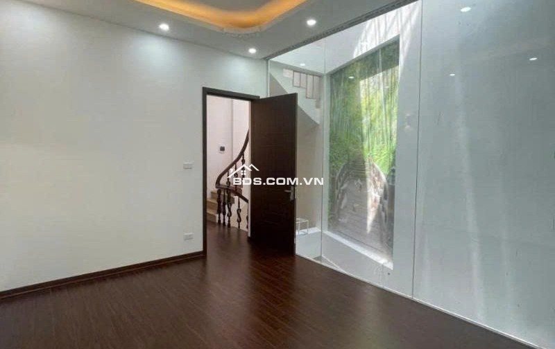 Víp ! Thanh Xuân -  Phân Lô - Oto - Gần Phố- Lô Góc - 64m, 4 Tầng - Nhỉnh 10 Tỷ.