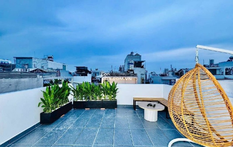  NHÀ DÂN XÂY CHẮC CHẮN – 50M RA ĐƯỜNG CỔ LINH – Ô TÔ ĐỖ CỬA – AN NINH TỐT – DÂN TRÍ CAO 