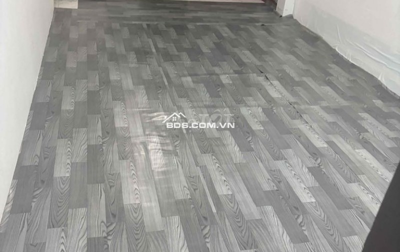 Cho nữ thuê phòng có ban công rộng thoáng,phòng trống giá chỉ hơn 3Tr ở Phú Nhuận
