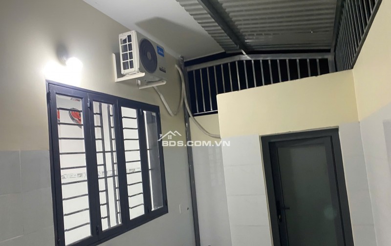 Cho thuê nhà nguyên căn 125m2 mới hoàn thiện, 4 PN- 4 WC khu Tái Định cư sân bay Long Thành