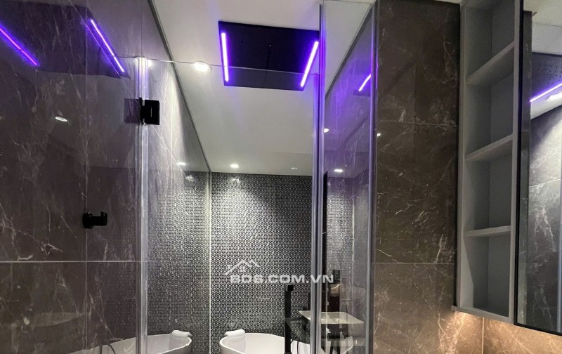 Căn hộ The Opera Metropole, 45 tỷ, 126m2, 3PN, 2WC, nội thất đầy đủ.