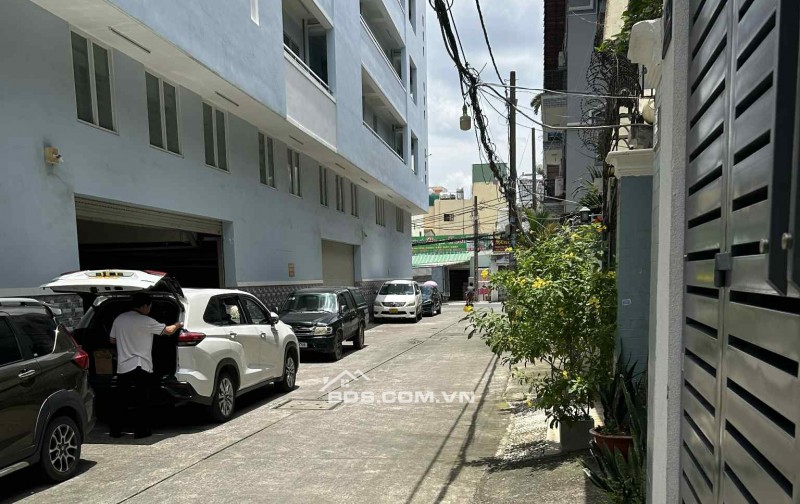 Chính Chủ Bán HXH Lê Thị Bạch Cát, P.11, Q.11: 4.15x20m, Giá Tốt Chỉ 11,5 Tỷ!