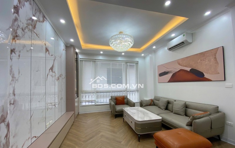 Nhà Nguyễn Khang - Phân Lô Oto Tránh - 2 Nhà Ra Phố - Ngõ Thông Kinh Doanh