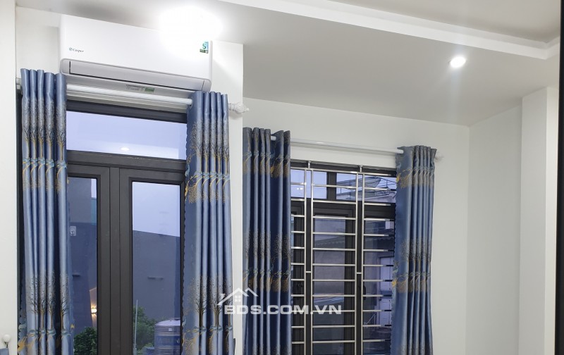 BÁN NHÀ ĐẸP 2.35 TỶ 3 TẦNG 50M2 ( ĐÔNG BẮC ) NGÕ PHÙ NGHĨA