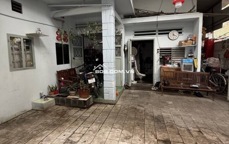  NHÀ BẠCH ĐẰNG TÂN BÌNH - KHU VIP SÂN BAY TSN - LÔ GÓC 3 MẶT TIỀN - Diện tích lớn phù hợp mọi mục đích sử dụng