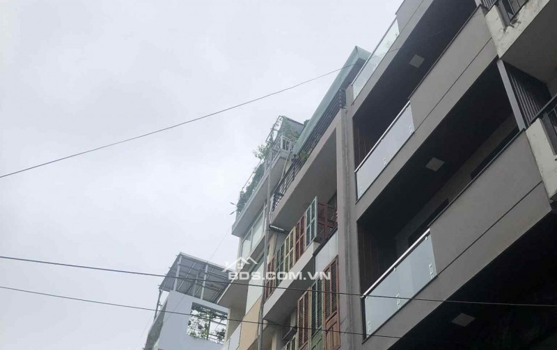 BÁN NHÀ SIÊU  Q1 - NGUYỄN THÁI BÌNH - LÊ THỊ HỒNG GẤM , HẺM OTO TRẢI NHỰA 10M THÔNG - 4.2X20M - 7 TẦNG - 1 MẶT BẰNG + 9PN - KHU PHÂN LÔ VIP . MT 70