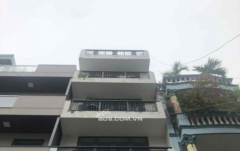 BÁN NHÀ SIÊU  Q1 - NGUYỄN THÁI BÌNH - LÊ THỊ HỒNG GẤM , HẺM OTO TRẢI NHỰA 10M THÔNG - 4.2X20M - 7 TẦNG - 1 MẶT BẰNG + 9PN - KHU PHÂN LÔ VIP . MT 70