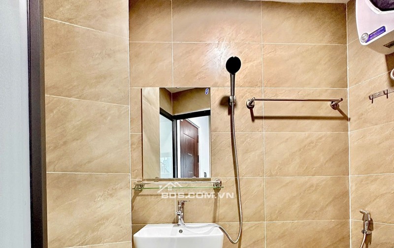 Bán nhà Tôn Đức Thắng 88m2 thang máy 6 tầng kinh doanh siêu lợi nhuận