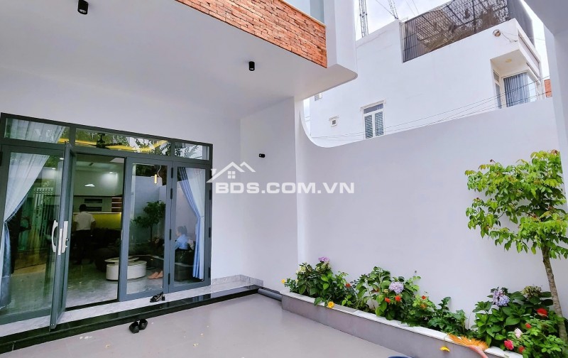 Kẹt tiền bán gấp ngôi nhà tâm huyết 100m2 KDC An Phú Tây - Bình Chánh giá 890tr