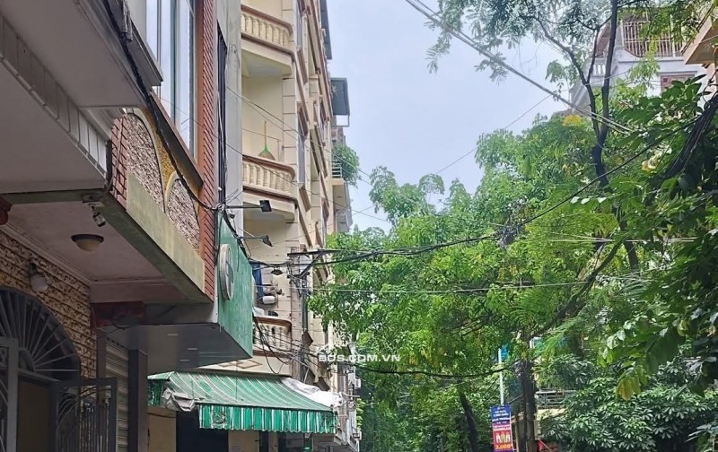Bán nhà mặt Phố KIM GIANG 41m, 5 Tầng, Mặt tiền 4m; Kinh doanh, gần Khu đô thị. Trường học, Bệnh viện, Ngân hàng