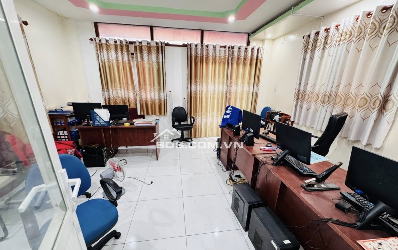 BÁN NHÀ 4 TẦNG – MẶT TIỀN KINH DOANH NGAY KÍNH NỔI DĨ AN 1 – 5x20M – 8 PHÒNG NGỦ – GIÁ NHỈNH 5 TỶ 