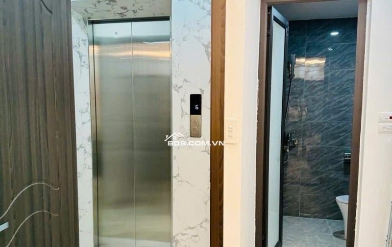 NHÀ ĐẸP Ở NGAY, 20M RA Ô TÔ, 7 TẦNG THANG MÁY-NGÕ RỘNG.