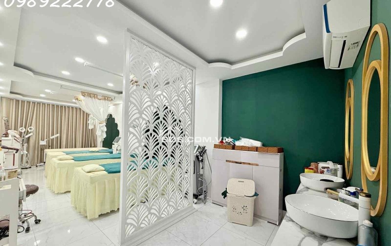 BÁN NHÀ MẶT TIỀN MỚI TINH , PHƯỜNG ĐAKAO KINH DOANH ĐỈNH- DT 70M2- KHU CỰC HIẾM BÁN .MT 98