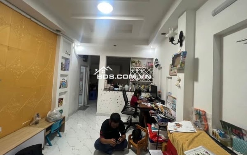 Nhà Lý Thái Tổ, Quận 10 – 82m² – Vị trí trung tâm cạnh vòng xoay Lý Thái Tổ – Giá nhỉnh 10  tỷ